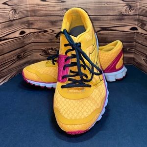 Woman’s Reebok Realflex 3D FUSEFRAME Fitframe LT Sz 8  Orange and  Pink